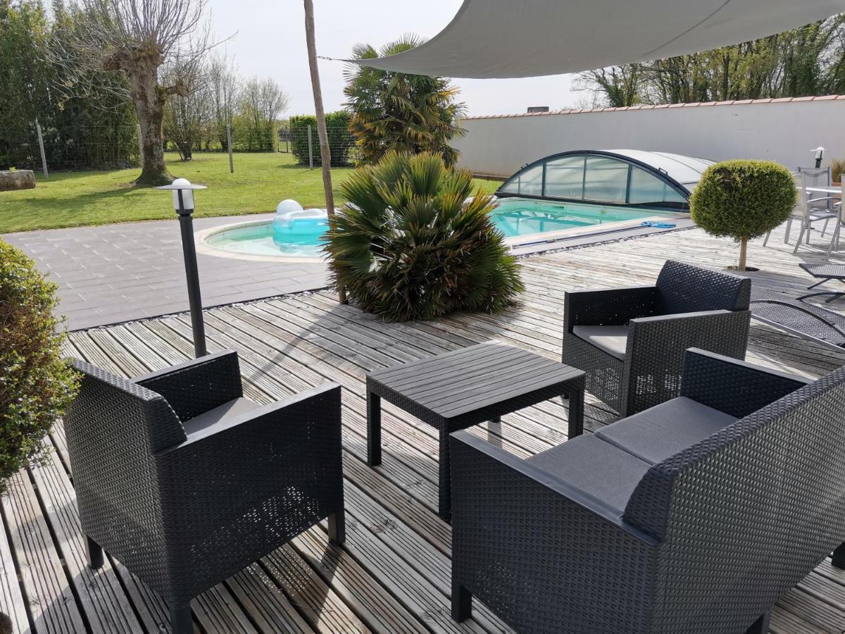 Maison De Campagne Proche Des Plages Saint-Romain-de-Benet Zewnętrze zdjęcie