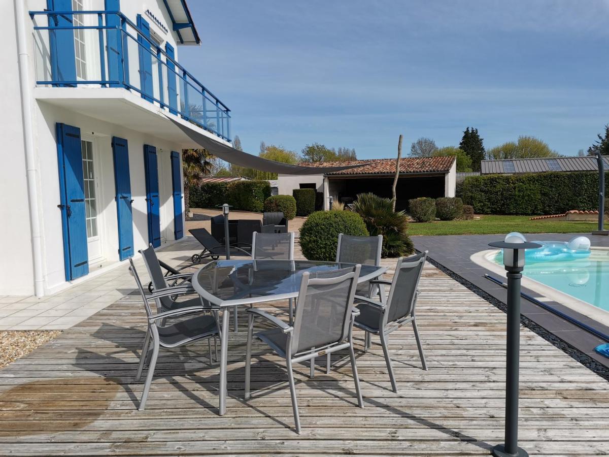 Maison De Campagne Proche Des Plages Saint-Romain-de-Benet Zewnętrze zdjęcie